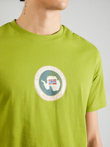 Tricou 'PHOS' de la NAPAPIJRI pe verde