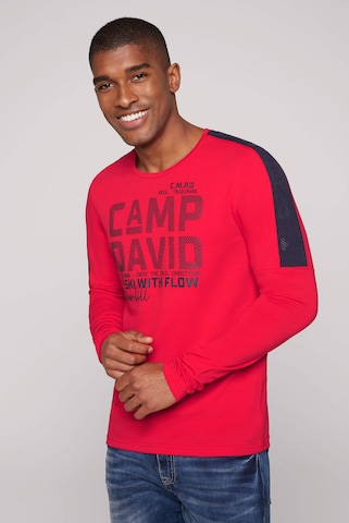 T-Shirt CAMP DAVID en rouge : devant