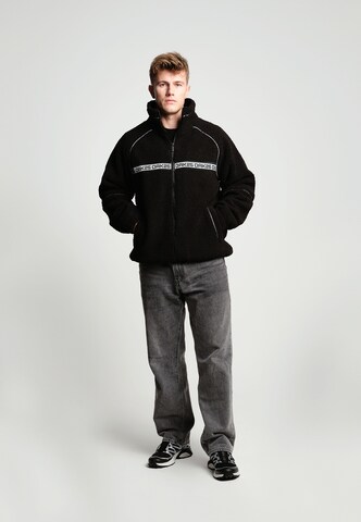 Veste en polaire 'Everyday Fleece' OAK25 en noir