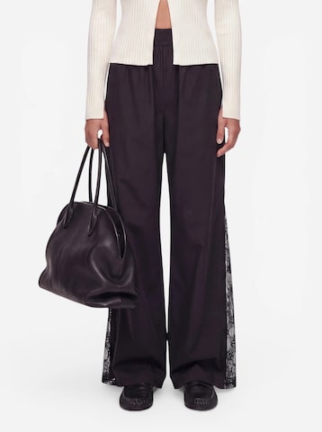 évasé Pantalon SNOBARIA en noir