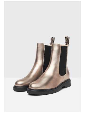 Boots chelsea di Nero Giardini in oro