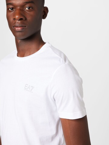 T-Shirt EA7 Emporio Armani en blanc