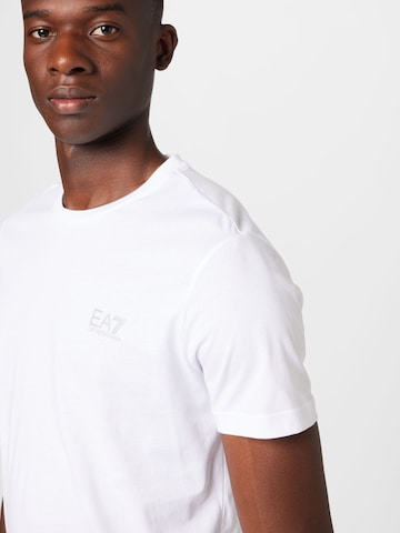 T-Shirt EA7 Emporio Armani en blanc