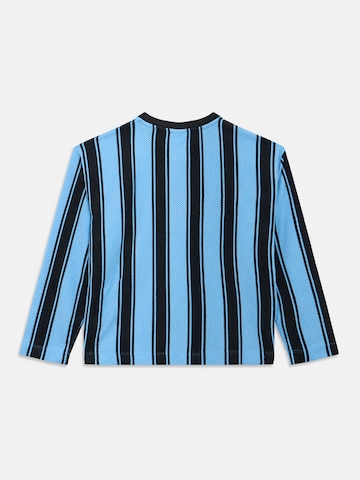 Nike Sportswear T-shirt i blå