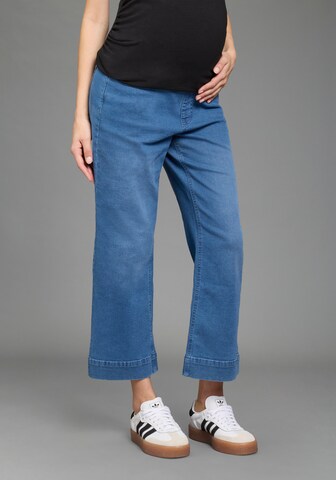 Neun Monate Regular Jeans in Blue: front