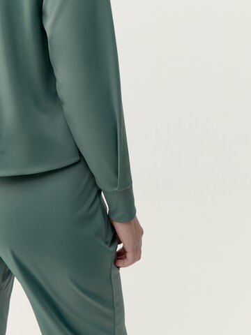 Born Living Yoga Sportief sweatshirt ' Saga ' in Groen
