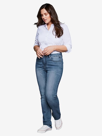 SHEEGO Slimfit Jeans in Blau