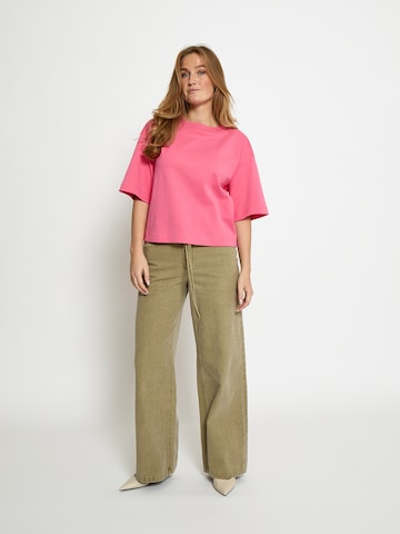 Peppercorn Overdel 'Fiola' i pink