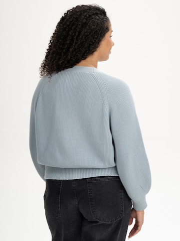 Cardigan 'Bhuma' MELA en bleu