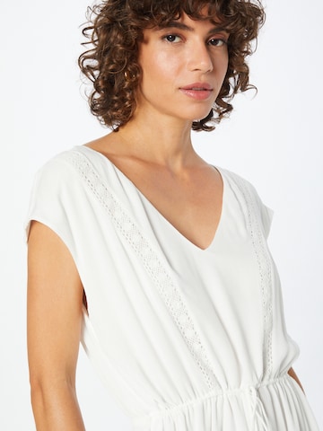 Robe COMMA en blanc