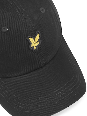 Lyle & Scott Cap in Black