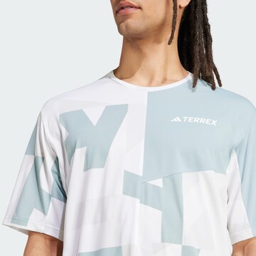 ADIDAS TERREX Performance shirt in White