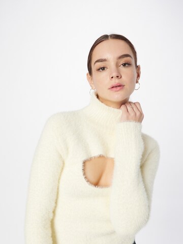 Oval Square Sweater 'Encore' in Beige