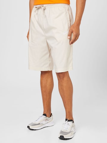 Nike Sportswear Свободный крой Штаны в Белый: спереди