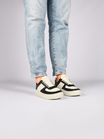 BLACKSTONE Platform trainers 'MARLY - BL223 ' in Black: front