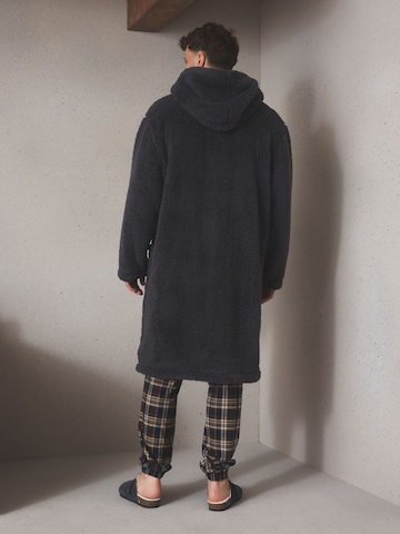 Next - Albornoz largo en gris