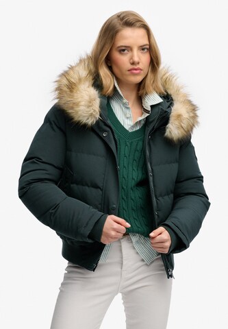Superdry Between-Season Jacket 'Everest' in Green: front