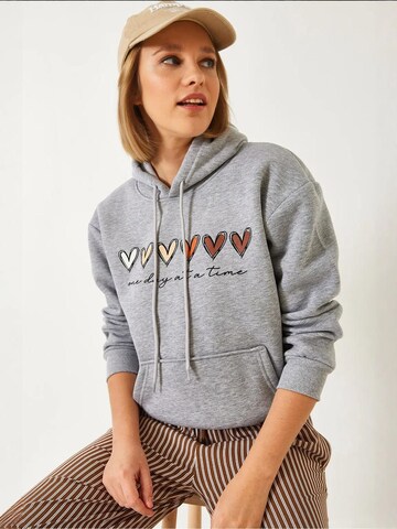 Felpa di Bianco Lucci in grigio