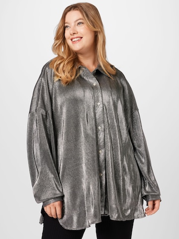 Nasty Gal Plus Blouse in Silver: front
