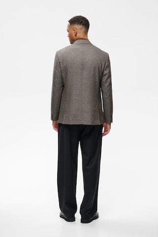 Matinique - Ajuste regular Chaqueta tipo saco para negocios 'MACharles' en marrón