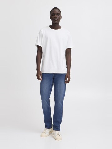 Regular Jean 'BHTWISTER' BLEND en bleu : devant