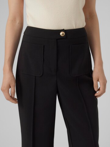 Loosefit Pantalon 'GECINA' VERO MODA en noir