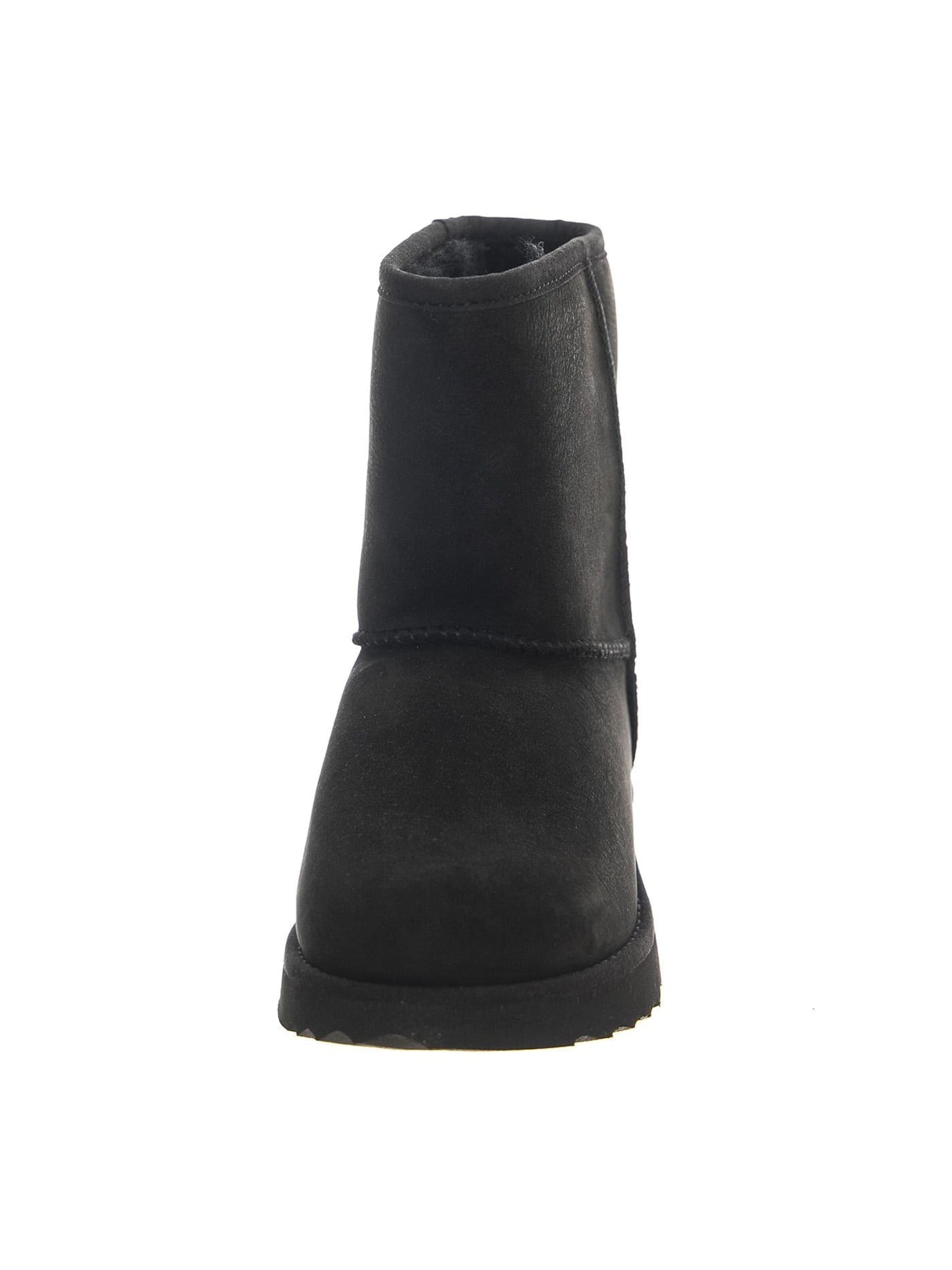UGG Boot 'Classic Weather Short II Black K' in Black