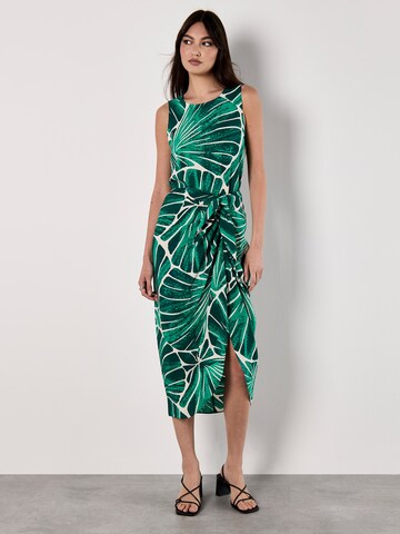 Haut Apricot en vert