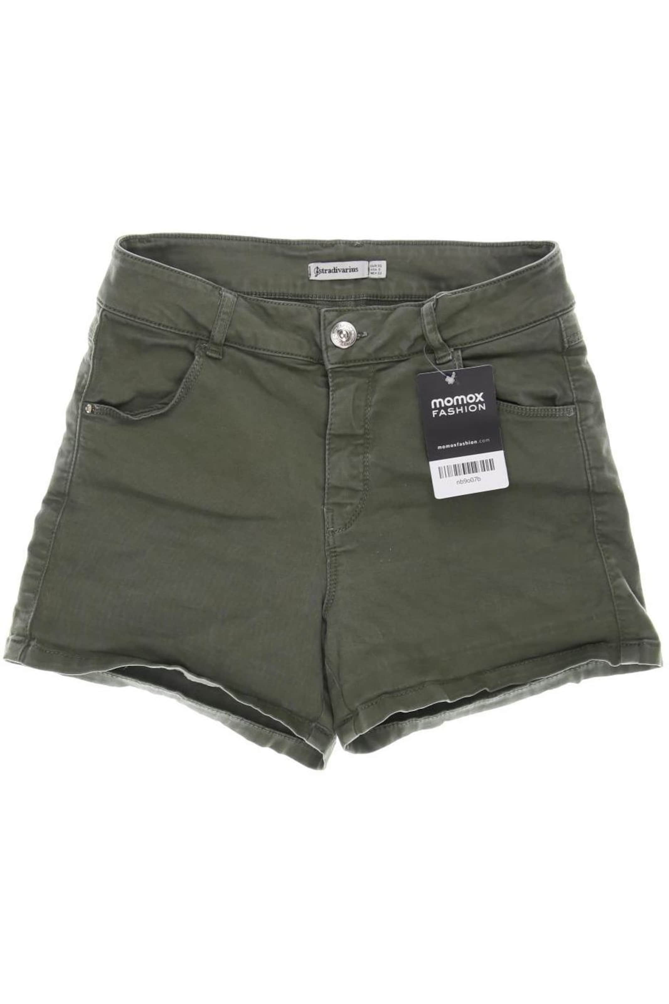 Stradivarius Shorts XXS in Grün: Vorderseite