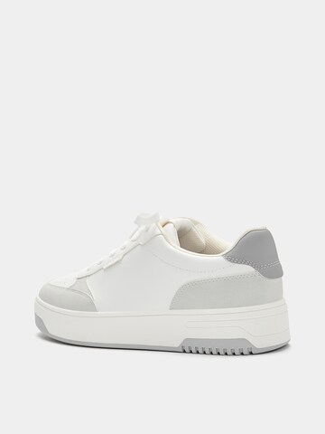 Pull&Bear Sneakers laag in Grijs