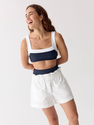 SEABASS Regular Broek 'Women Resort Shorts Soleil' in Wit