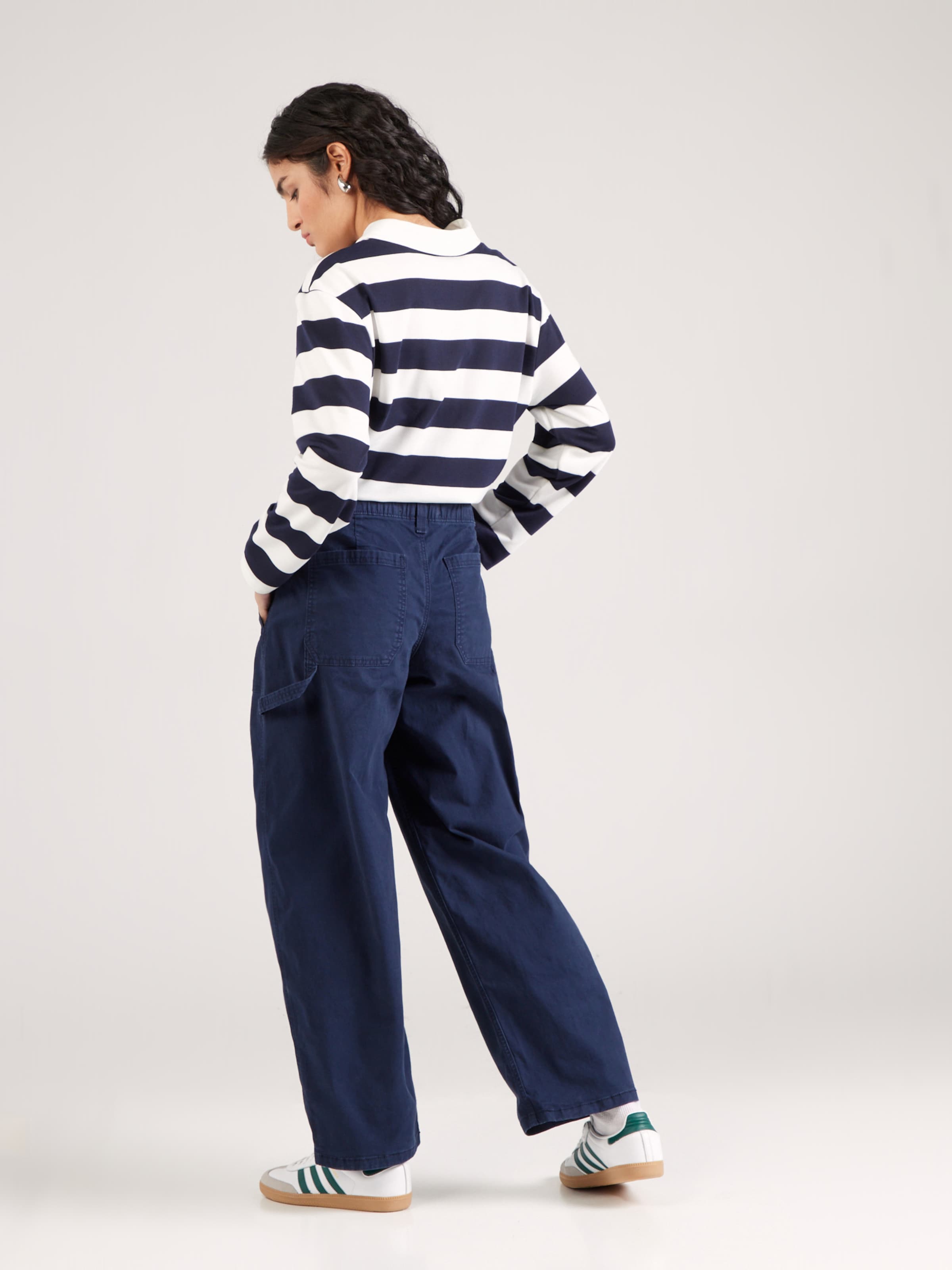 HOLLISTER Loose fit Pants in Navy ABOUT YOU