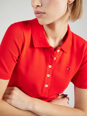 TOMMY HILFIGER - Camiseta '1985' en rojo