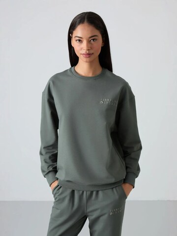 Tommy Life Sweatsuit in Green