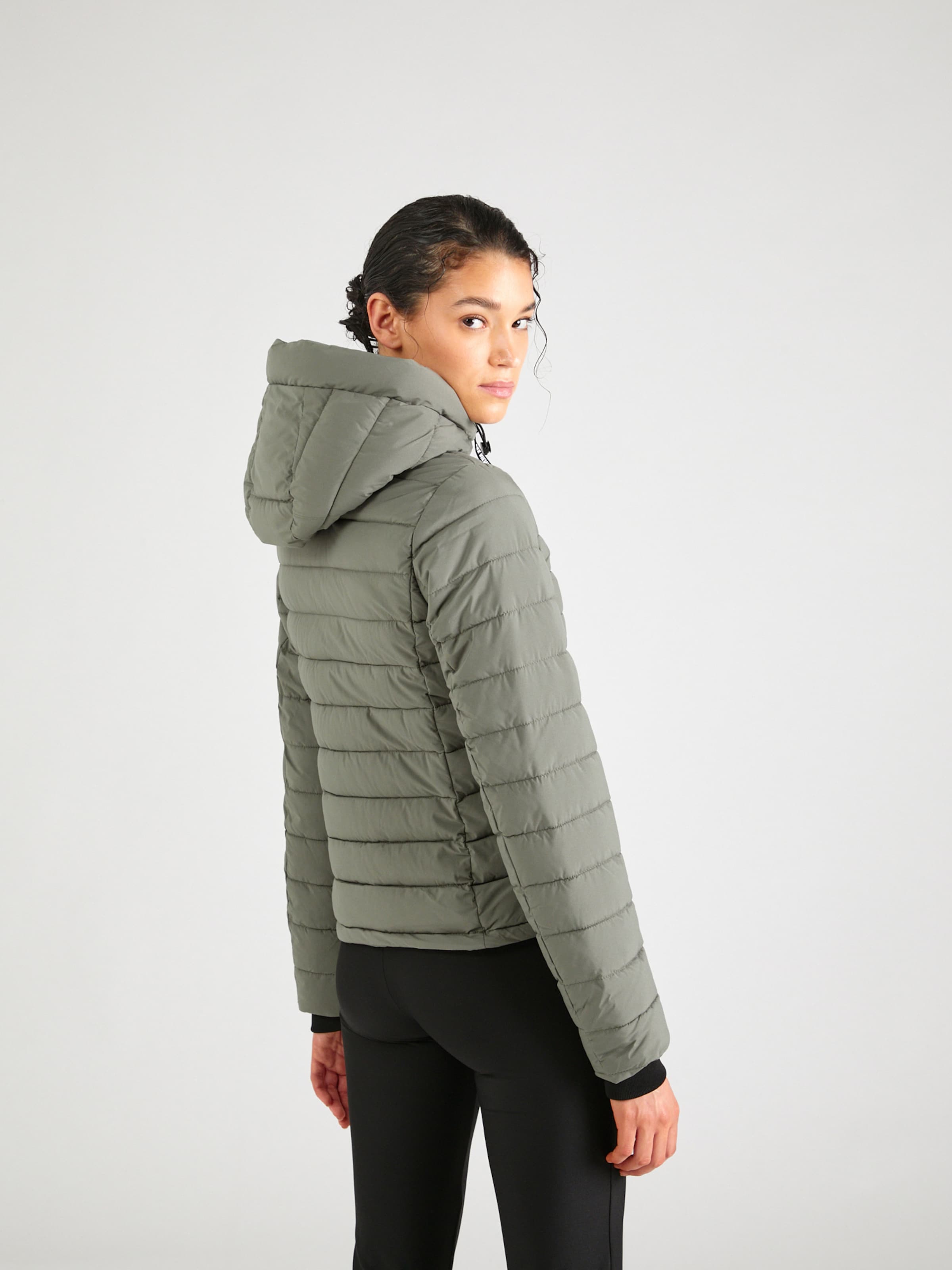 Ladies quilted sale puffer jacket