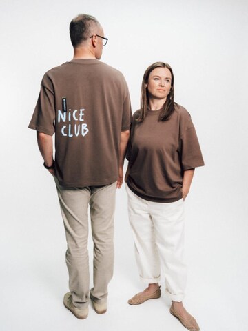 HEY KOLLEGA! Oversized Shirt in Brown