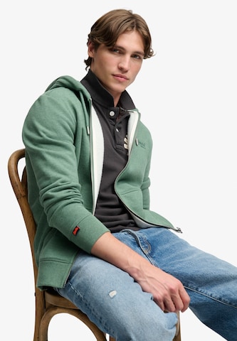 Superdry & Co Ζακέτα φούτερ 'ESSENTIAL' σε πράσινο