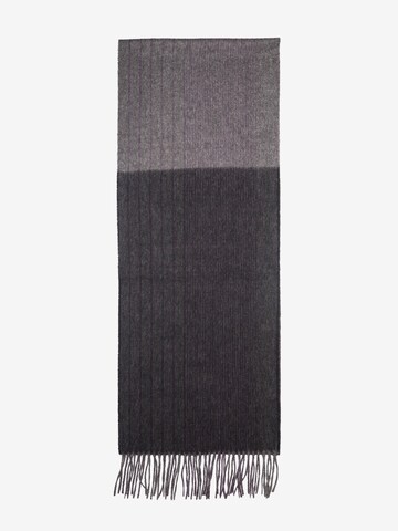 MayTree Scarf in Purple