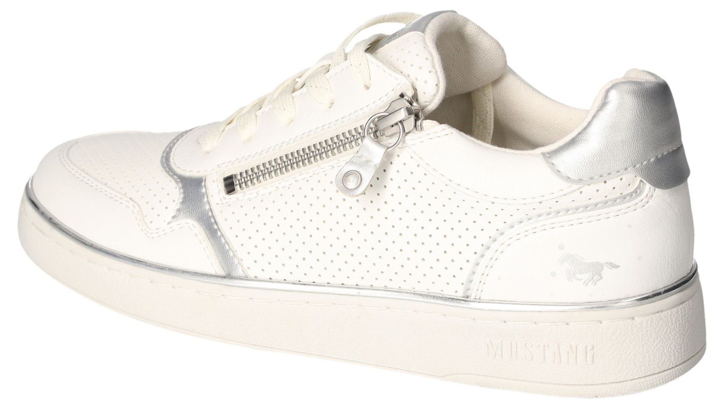 MUSTANG - Sapatilhas baixas em branco