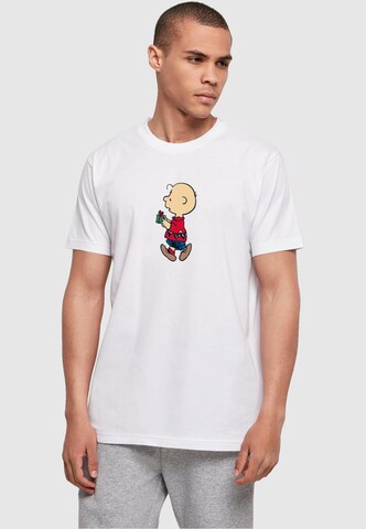 Merchcode Shirt 'Peanuts Charlies Small Surprise' in Wit: voorkant