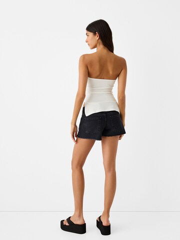 Bershka Normální Džíny – černá