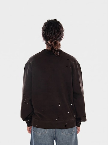 Carhartt WIP Sweatshirt 'PAINTER'‌‌‌‌‌‌‌‌‌ in Braun