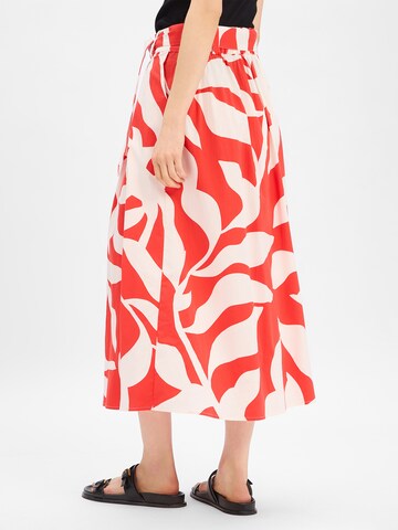 MORE & MORE Skirt in Red