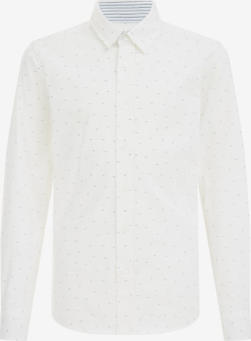 WE Fashion Regular fit Button Up Shirt in White: front