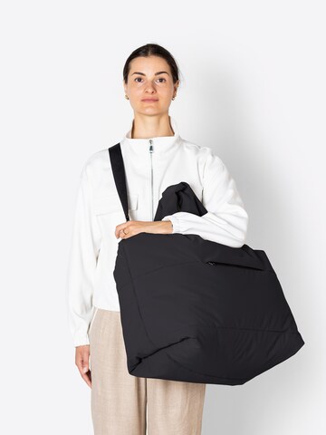Ucon Acrobatics Reisetasche 'Olivia Large Moss'‌‌ in Schwarz