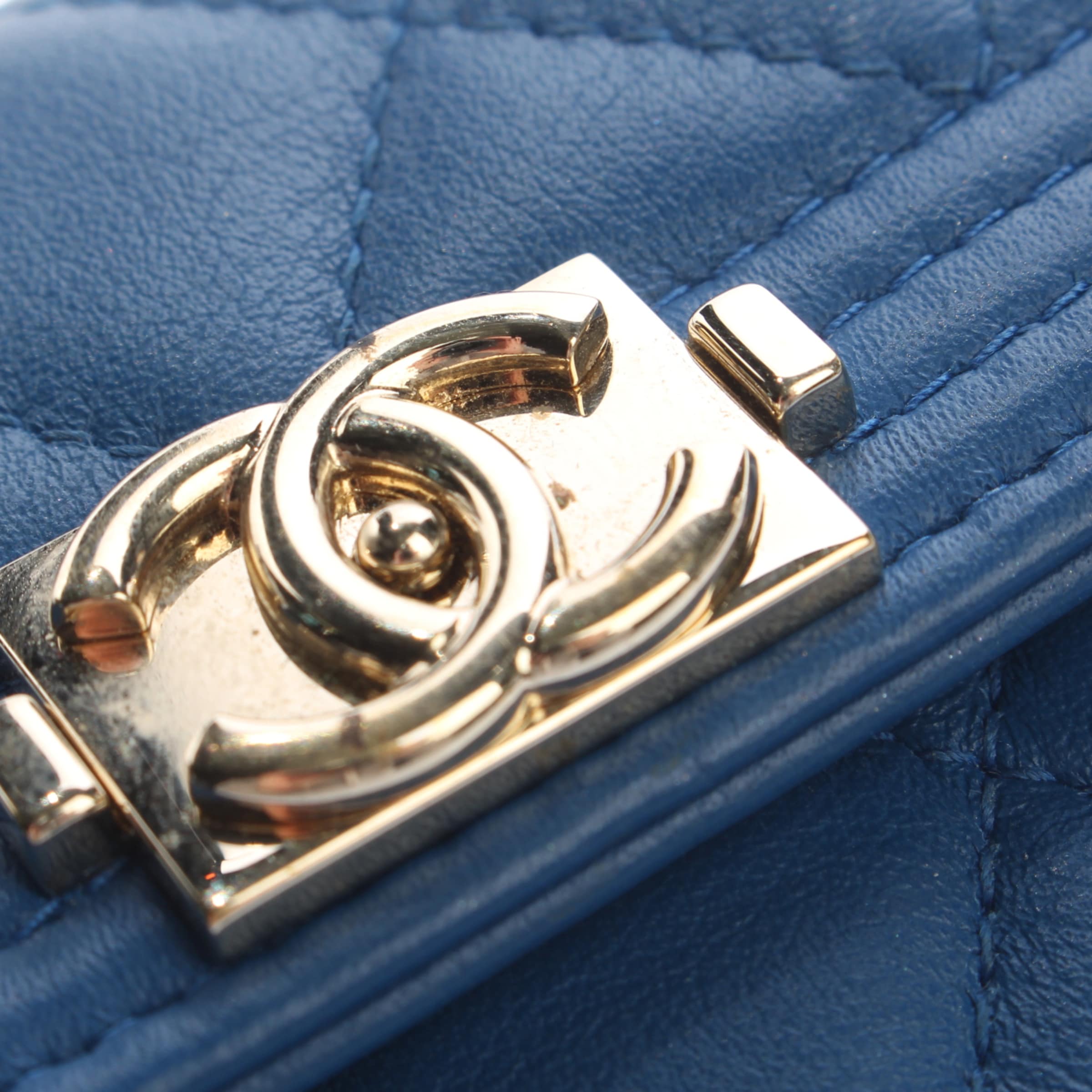 CHANEL Small Leather Goods in One size in Blue