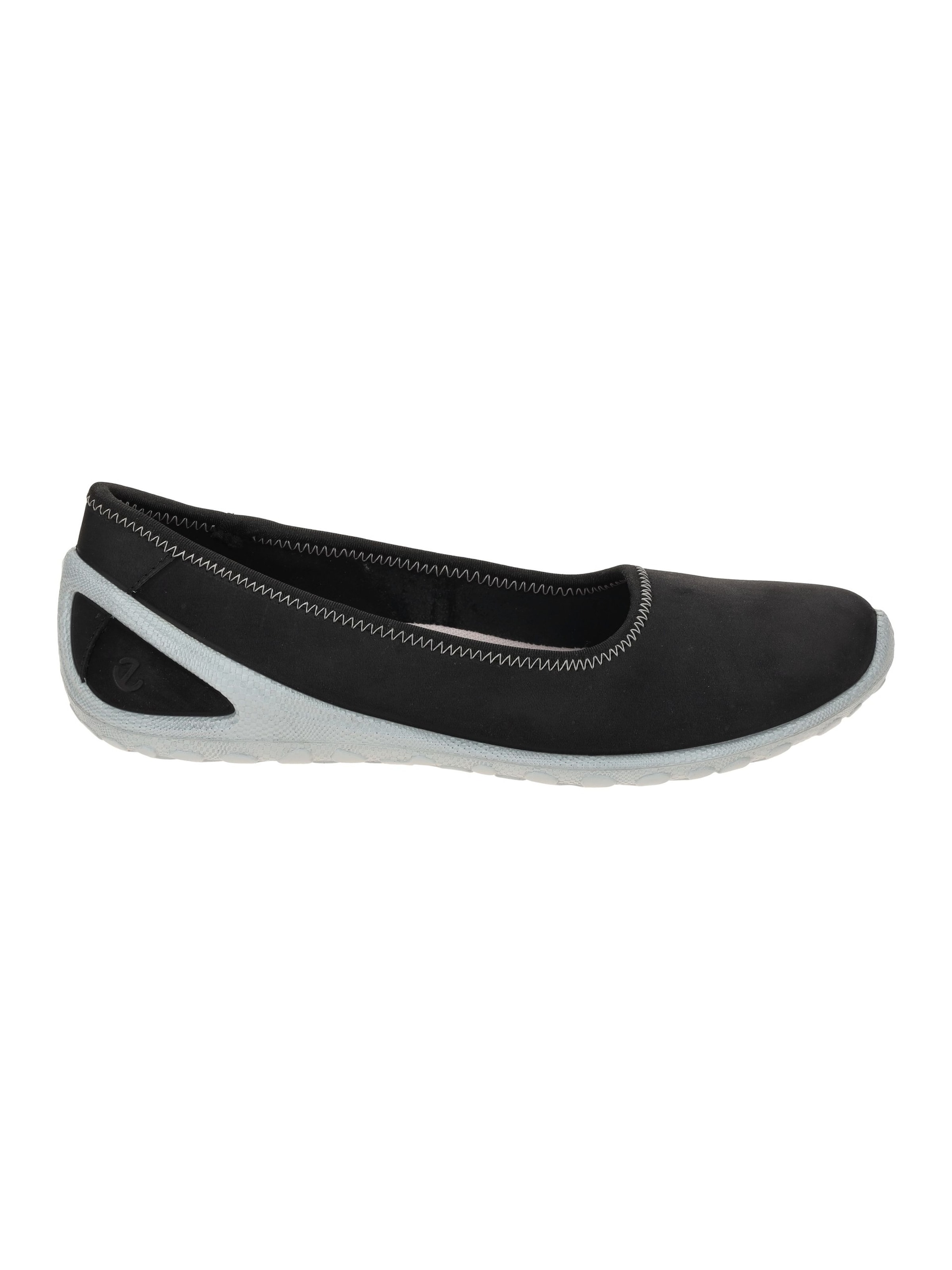 ECCO Ballet Flats in Black