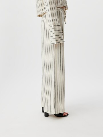 Wide leg Pantaloni 'Irem' di LeGer by Lena Gercke in beige