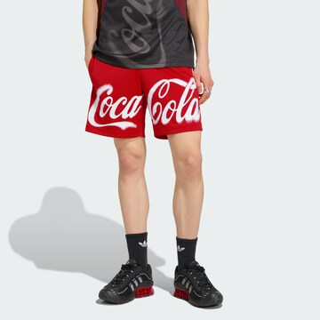 ADIDAS ORIGINALS Normalny krój Spodnie 'Coca Cola' w kolorze czerwony
