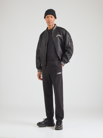 Calvin Klein Alt kitsenev Püksid, värv must